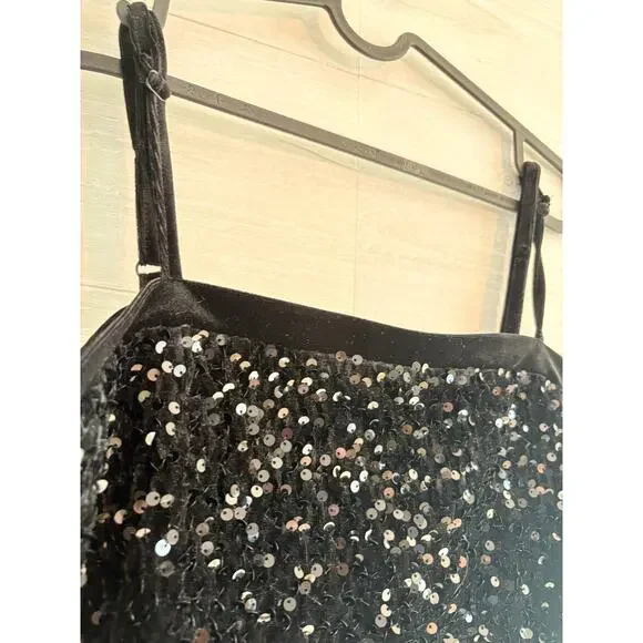 Allegra K Womens Sequined Velvet Spaghetti Strap Cami Crop Top, Black - Picture 2 of 3